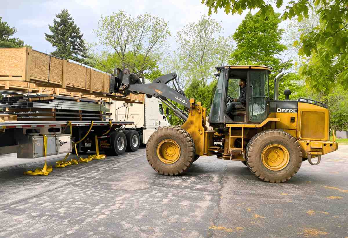 From Truck to Site: Offloading Cee-Channel Steel Buildings Across Different Project Locations