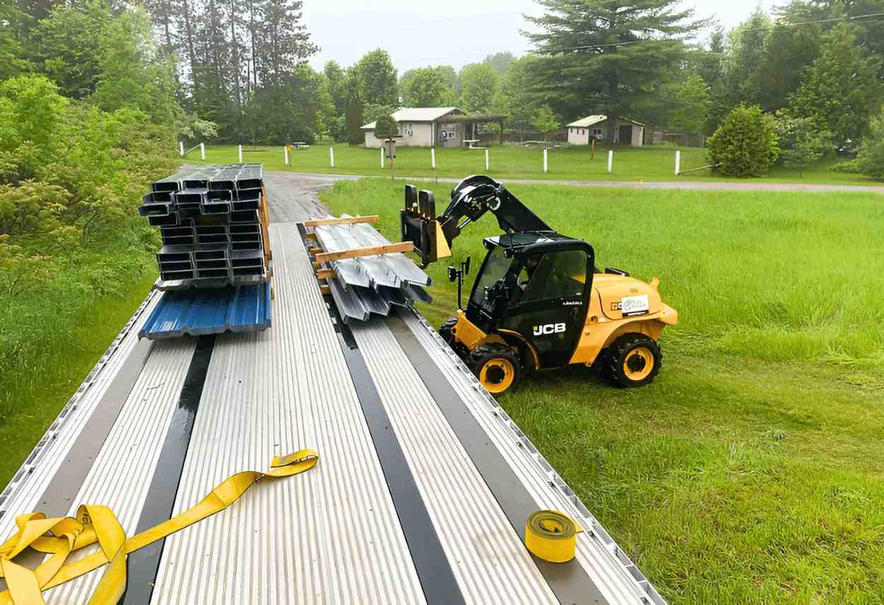 From Truck to Site: Offloading Cee-Channel Steel Buildings Across Different Project Locations